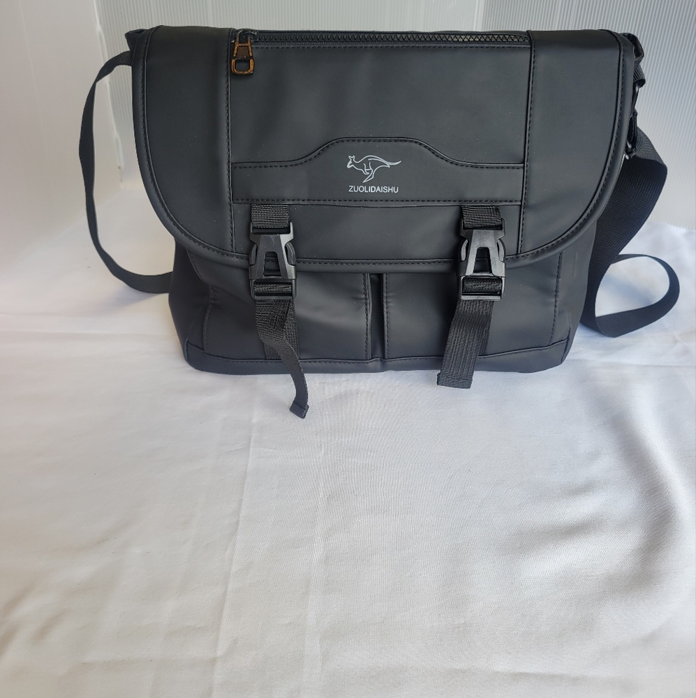 Zuolidaishu Black PU Leather Messenger Shoulder Bag